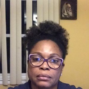 Meet your Posher, Carol